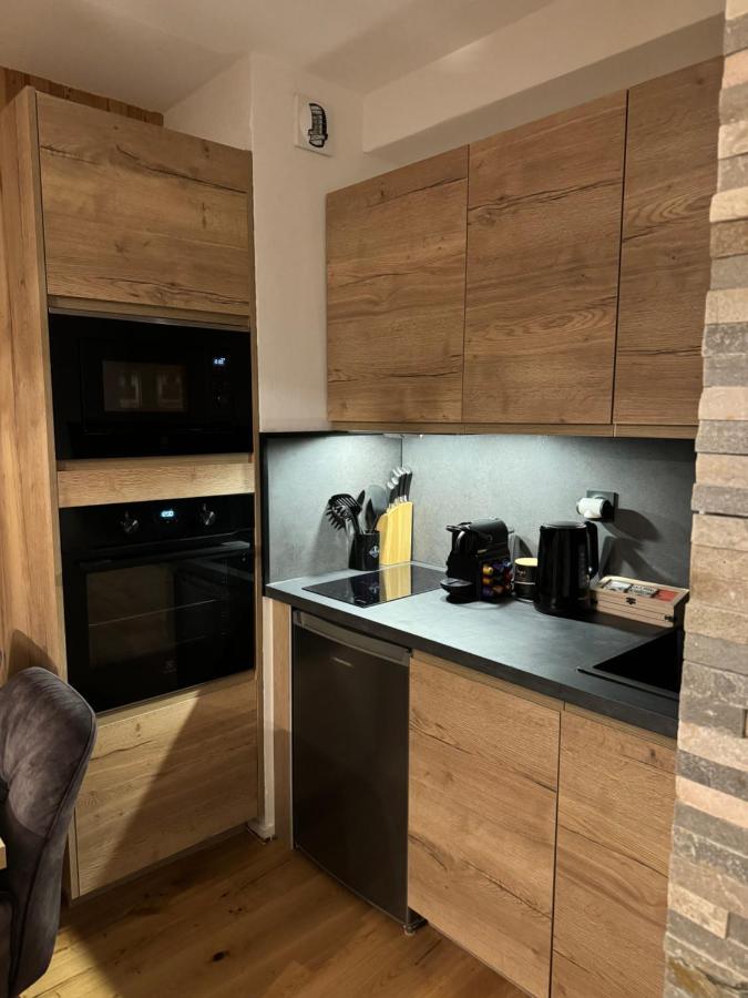 Cocon Au Coeur De Chamonix Avec Parking Gratuit Apartment Bagian luar foto