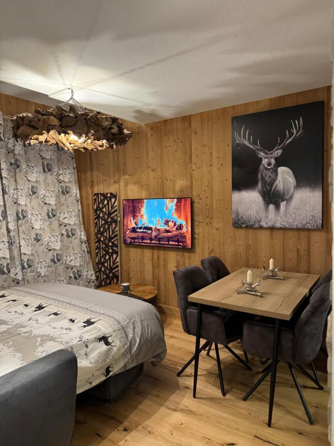 Cocon Au Coeur De Chamonix Avec Parking Gratuit Apartment Bagian luar foto