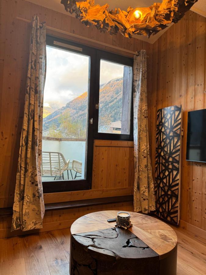 Cocon Au Coeur De Chamonix Avec Parking Gratuit Apartment Bagian luar foto