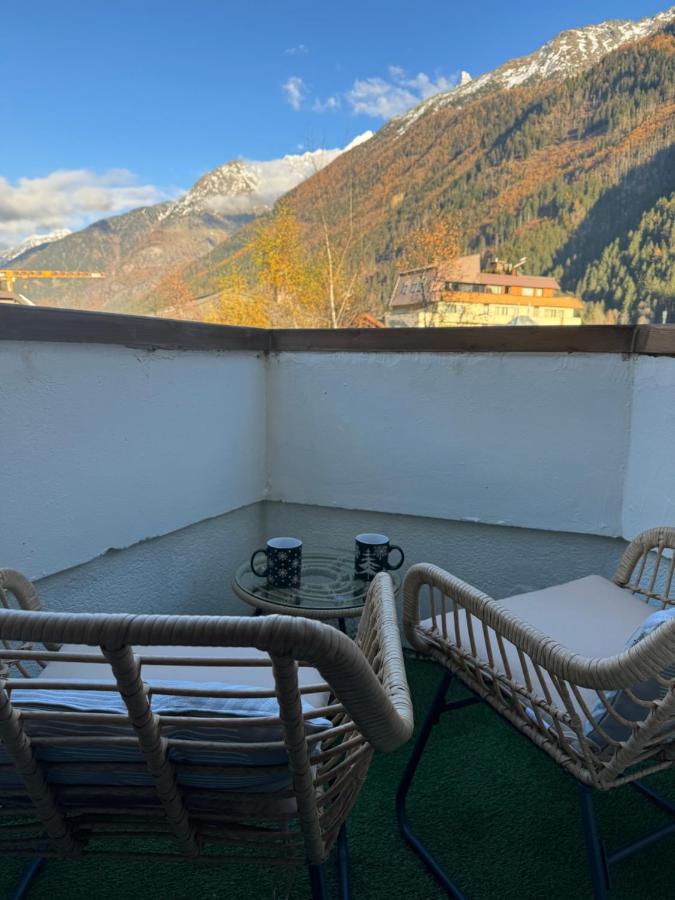 Cocon Au Coeur De Chamonix Avec Parking Gratuit Apartment Bagian luar foto